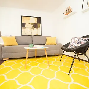 Smart 3*, Bucharest Romania